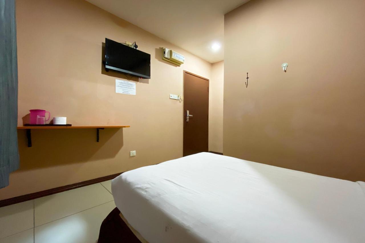 Oyo 90108 Hotel Kaya Κότα Κιναμπαλού Εξωτερικό φωτογραφία